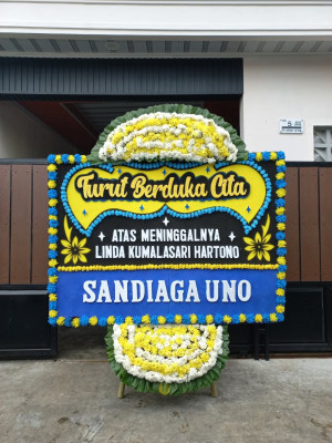 Papan Bunga Duka di Sirets